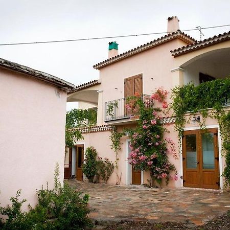 Agriturismo Donnolu Тертения Экстерьер фото