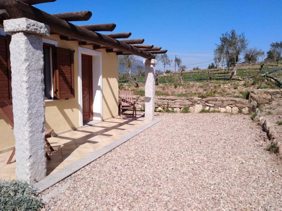 Agriturismo Donnolu Тертения Экстерьер фото